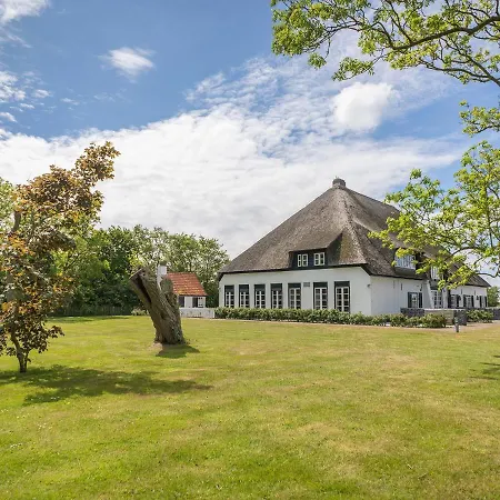 Holiday home In A Sunny Location In A In De Cocksdorp On The Island Of Texel *
