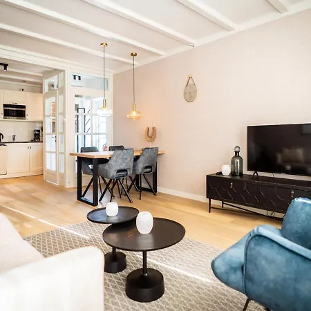 In Near Nature Reserve