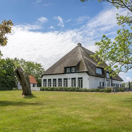 In A Sunny Location In A In De Cocksdorp On The Island Of Texel Holiday home *